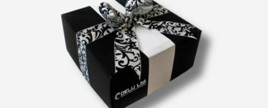 Gift box in Black with bow tie